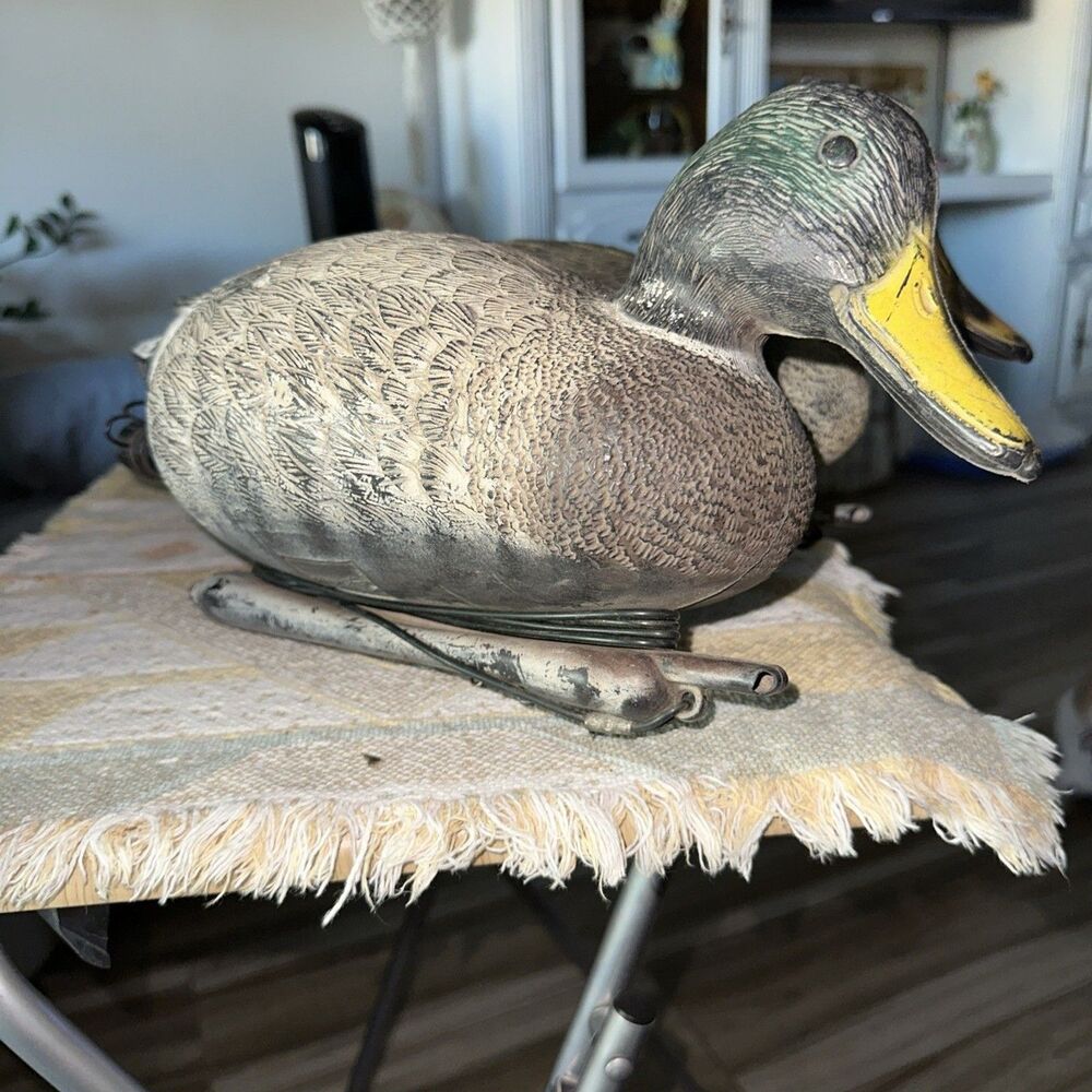 Duck Decoys - Picture 2 of 5